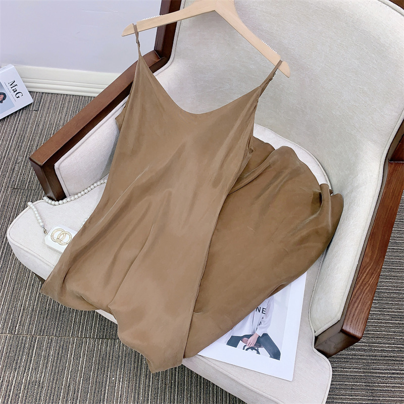 Đầm hai dây nữ cổ chữ V chất liệu đồng amoniac dáng suông thanh lịch — Màu ảnh