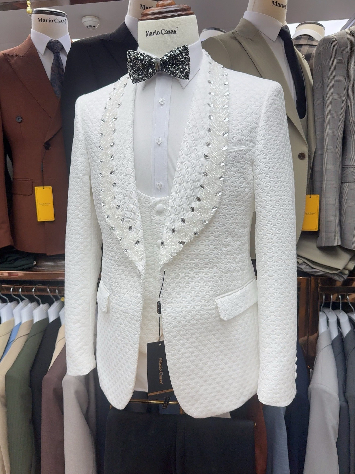men's suit suit white suit
