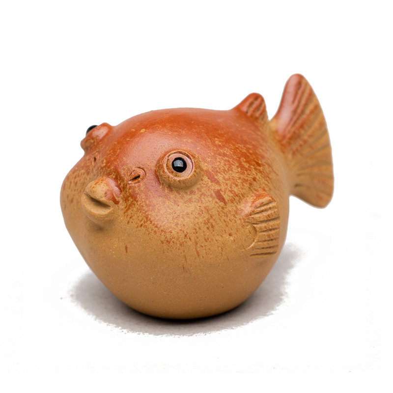 Yixing purple sand tea pet puffer fish ornaments pure sculpture creative marine life goldfish tea tray accessories can be raised Wholesale