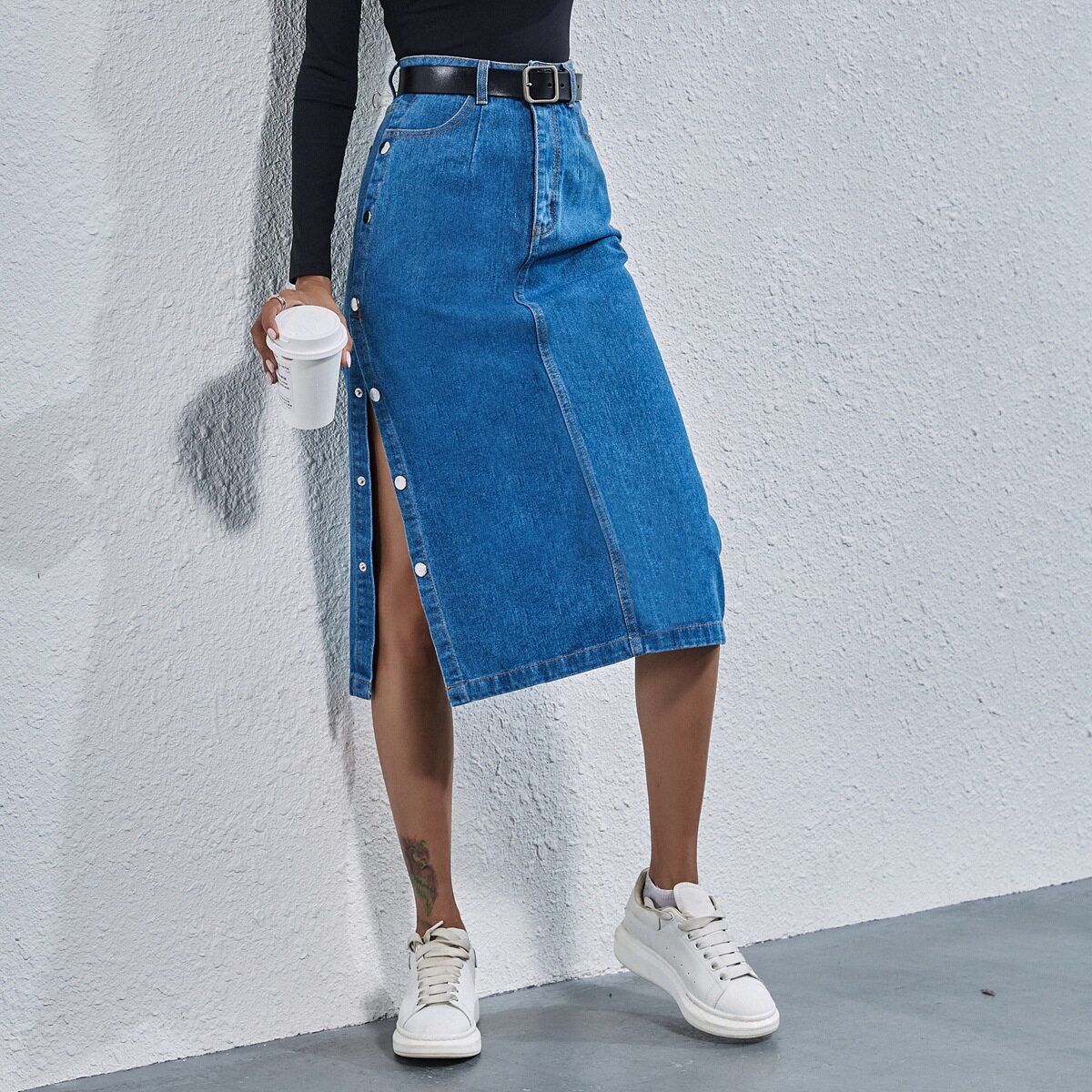 High Waisted Denim Skirt Button Detail Split Design Fashionable Style Casual Wear for Women Wholesale Available