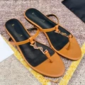 Slippers brown
