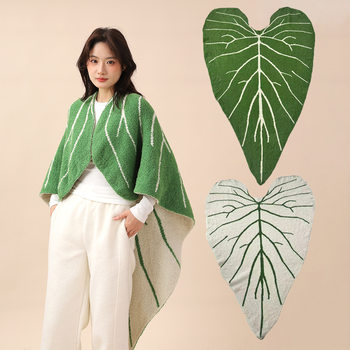 Thermal Plant Leaves Half Velvet Throw Blanket Soft Bedroom Sofa Blanket Air Conditioning Quilt Creative Office Shawl Decorative Blanket