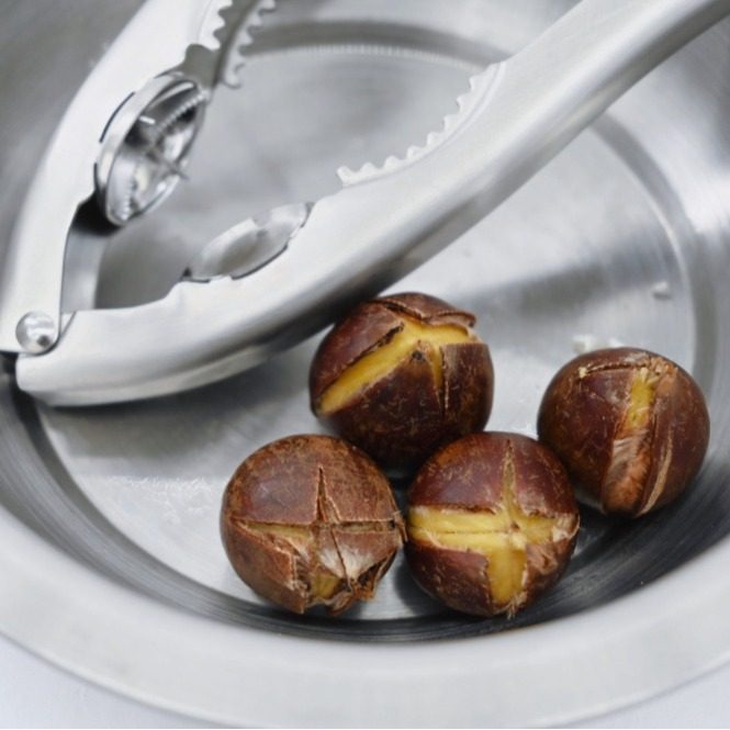 304 stainless steel chestnut clip cross chestnut opener thickened household chestnut clip walnut clip peeling chestnut artifact