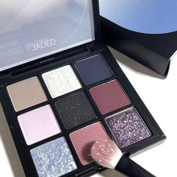 Awakening Utopia New Product Luna Palette Jiugongge Gray Purple Eye Shadow Super Hot Pearlescent Matte Earth Color