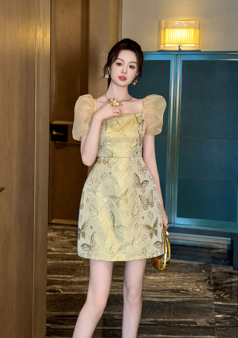 Đầm cổ yếm retro Pháp tay phồng thêu hoa, dáng chữ A, eo cao — [Bướm vàng] chi tiết 5