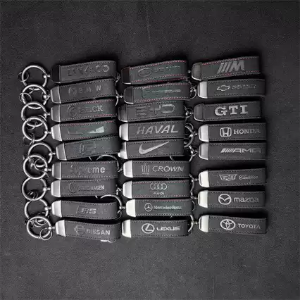 New Double Suede Car Keychain Anti-Lost Keychain Men and Women Gift Creative Pendant Personalized Zinc Alloy