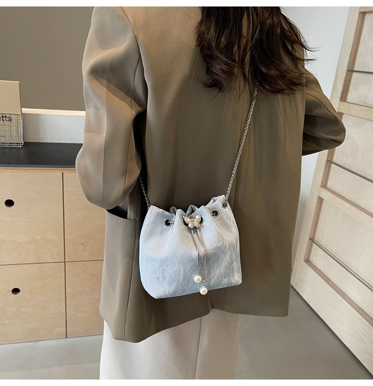 O1CN01JLH9cC1yV4GeBlrbR !!2212088006583 0 cib