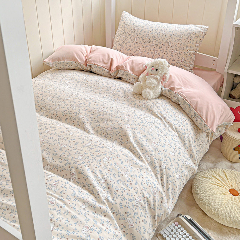 Class a Washed Cotton Printed Bed Four-Piece Set Small Fresh Quilt Cover Bed Sheets Pillowcase Home Student Dormitory Three-Piece Set a