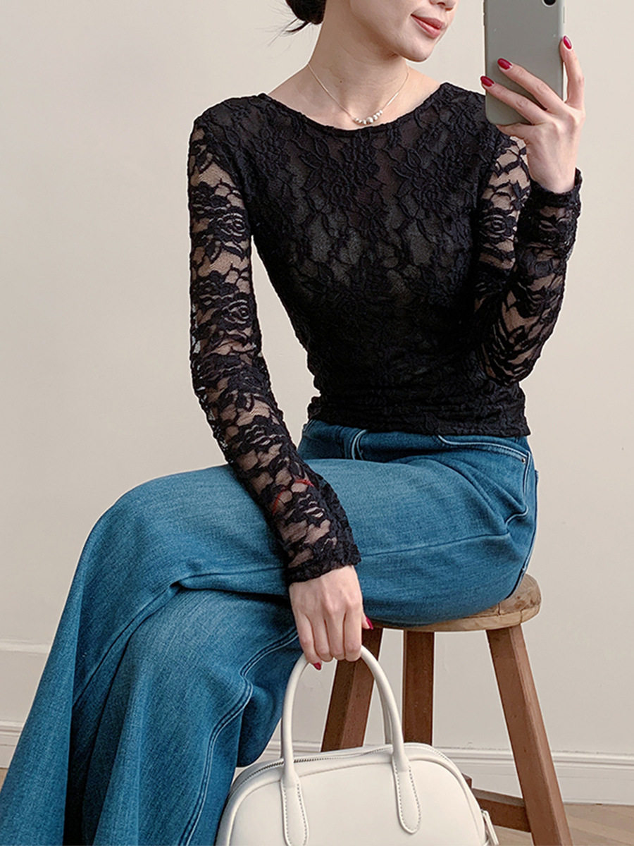 Lace Hollow Out T Shirt Pearl Button Split Hem Fitted Bell Sleeve Casual Wear for Women OEM Available