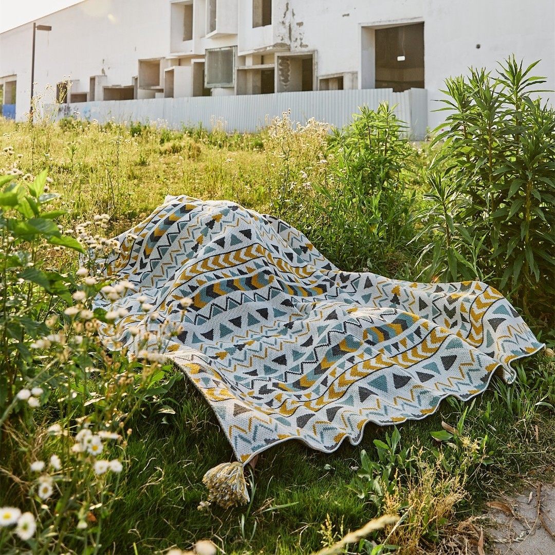 Bohemian Style Sofa Blanket Ethnic Style Blanket Nordic Style Shawl Air Conditioning Blanket Homestay Knitted Tassel Bed End Blanket