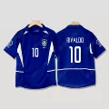 2002 Brazilian short sleeved shirt size 10 with badge