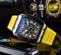 Black-yellow