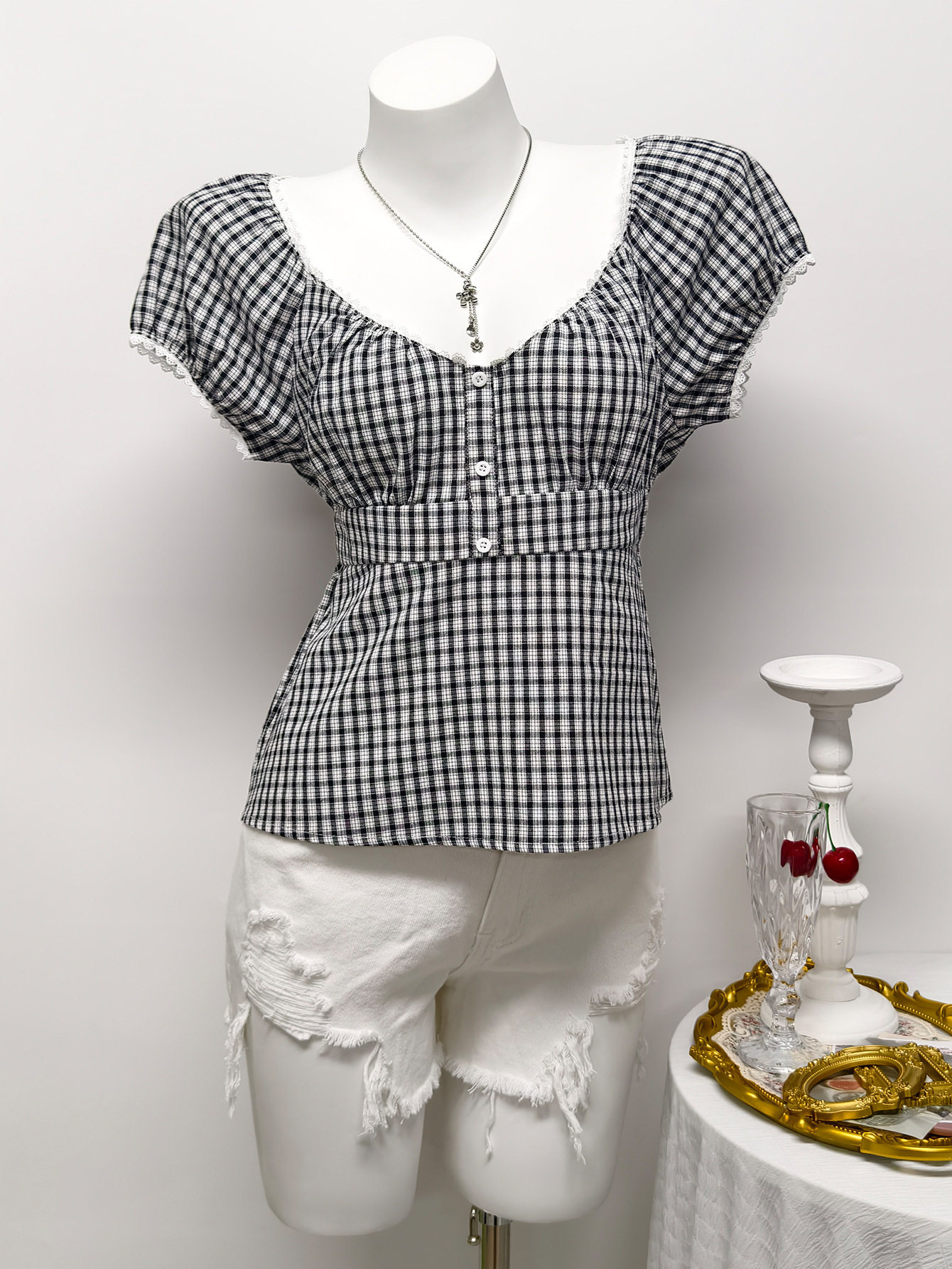 Plaid Short Sleeve T Shirt for Women Casual Summer Style Comfortable Cotton Fabric Wholesale Available
