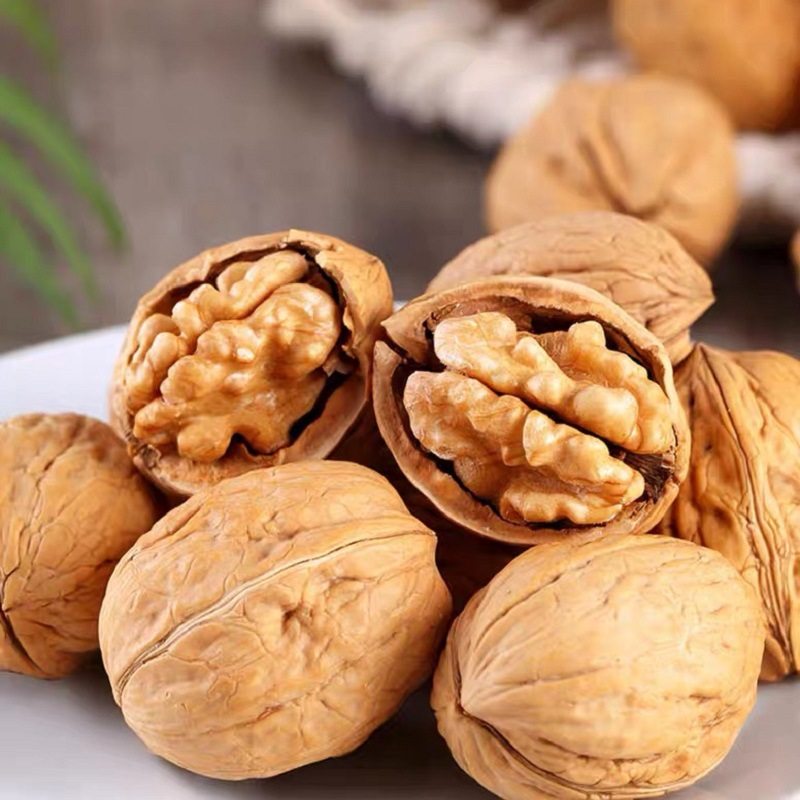 Good product shop original thin-skinned walnut 200g hand-peeled walnut nuts dried fruit crisp walnut snack
