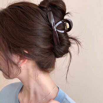 Simple Bow Grab Clip Large Hairpin Women's 2024 New Style Hair Back Head High-grade Shark Clip