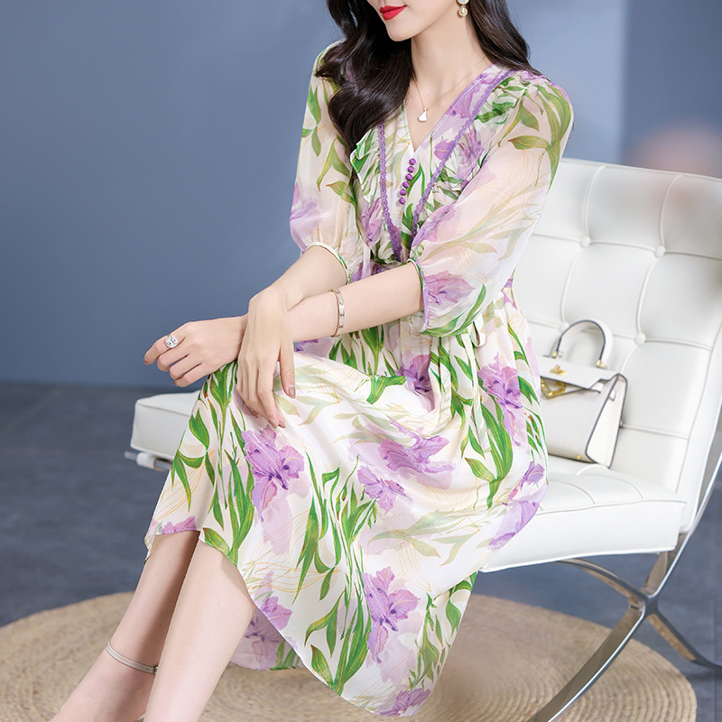 (Mới) Mã K6988 Giá 2910K: Váy Đầm Liền Thân Nữ Shtde Hàng Mùa Hè Họa Tiết Hoa Cổ Chữ V Thời Trang Nữ Chất Liệu Lụa Tơ Tằm G06 Sản Phẩm Mới, (Miễn Phí Vận Chuyển Toàn Quốc).