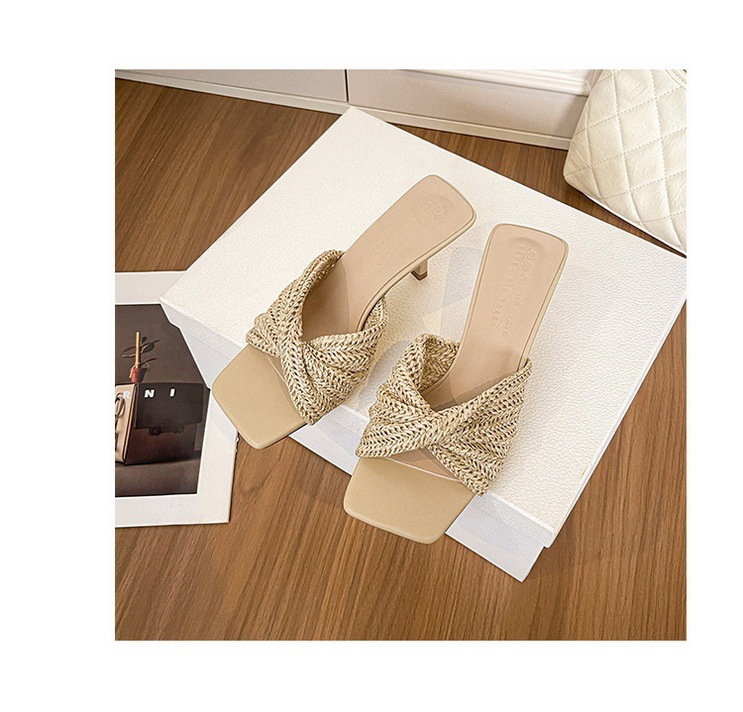 Sandal cao gót nữ mũi vuông quai mảnh đan chéo phong cách thanh lịch — Màu trắng nhạt, nâu sẫm, quần kaki