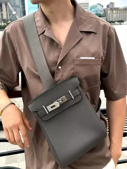 2026 New Cross-Border Model Togo Top-Layer Cowhide Kelly Chest Bag, Fashionable Commuter Unisex Single-Shoulder Small Backpack Trend
