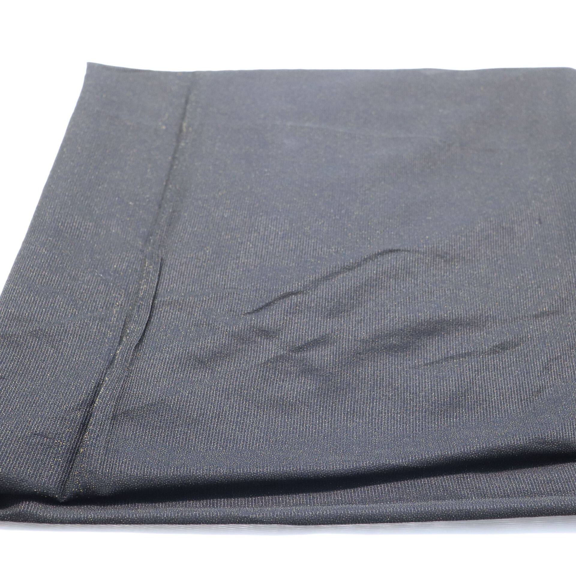 Wholesale In-Stock Full-Length Warp-Knitted Lining Fabric with a Draping, Stretchy, Lightweight Feel for Clothing and Dresses, Available in Black and White