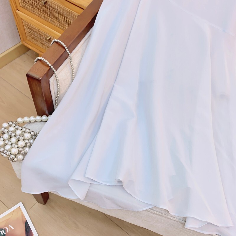 Set áo quây phối màu kèm chân váy bất đối xứng phong cách thanh lịch — Áo, Chân váy