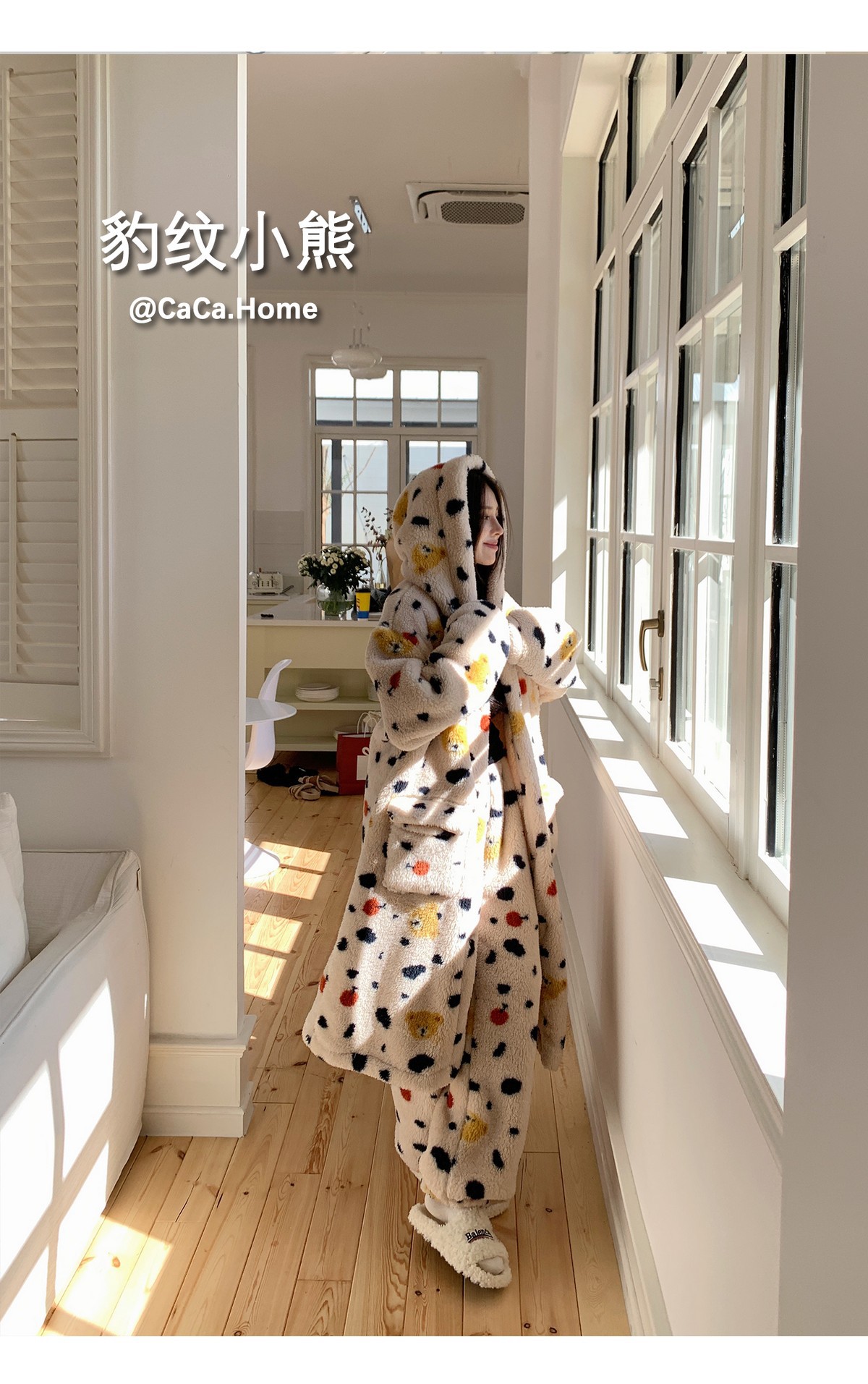 1063冬季加绒加厚连帽睡衣女宽松保暖沐浴珊瑚绒睡袍家居服二件套