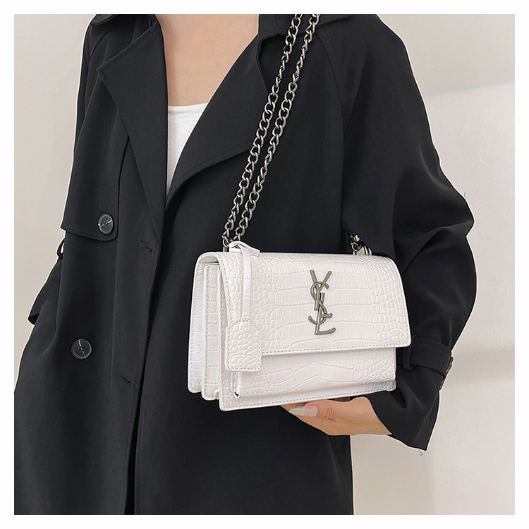 O1CN01Jh1c0o1a0nN5S0cM2 !!2218817593268 0 cib