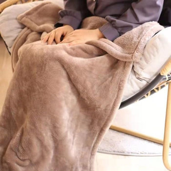 Stuffed Blanket to Cover Legs, Office Lunch Break, Air-Conditioned Blanket for All Seasons, Car, Classroom, Kindergarten Dormitory, Portable