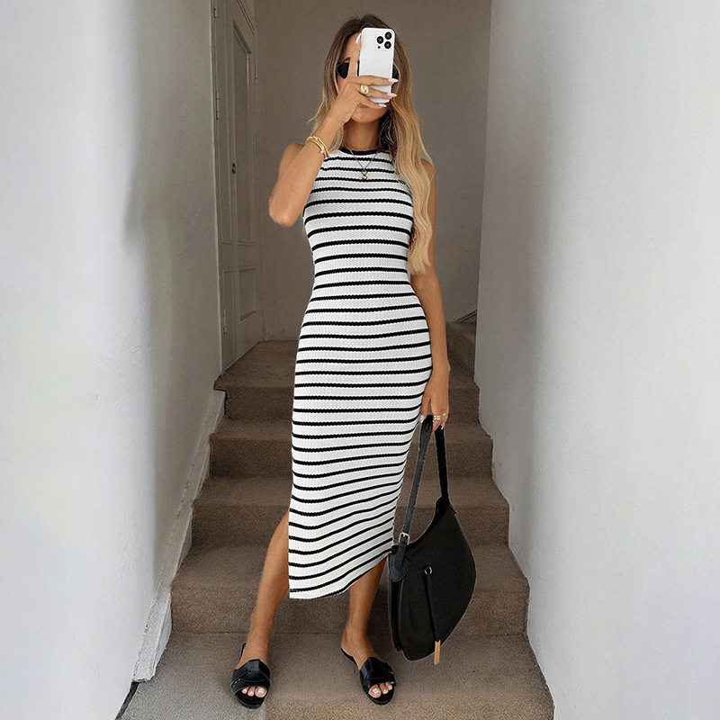 Sleeveless Knitted Bodycon Dress Striped Minimalist Design Side Slit Summer Casual Wear Wholesale Available