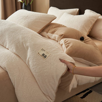 Muji Style Winter Thickeneded Milk Velvet Four-Piece Set Class a Double-Sided Fleece-Lined Coral Velvet Warm Bed Sheetss, Quilt Covers and Fitted Bed Sheetss 3