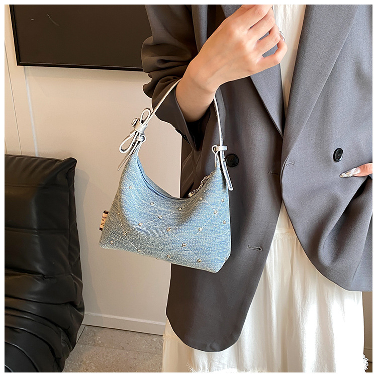 O1CN01Jjvnej1yV4GUrpwBt !!2212088006583 0 cib