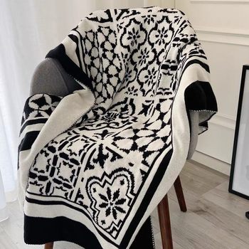 Old Time Retro Light Luxury Style Four Seasons Blanket Office Lunch Break Nap Blanket Sofa Blanket Cover Blanket Blanket Spring and Autumn