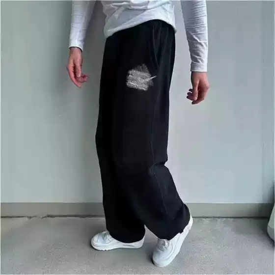 Couple's Wide-Leg Casual Sweatpants with Embroidered Hook, Soft and Skin-Friendly Warm Fabric, Simple Design, Height-Enhancing and Slimming Sweatpants