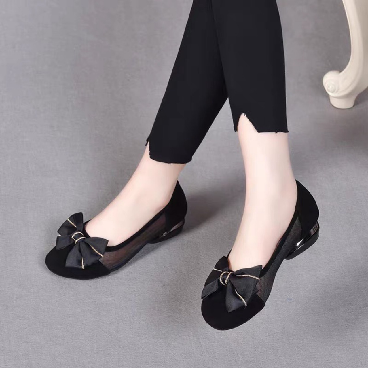 (Mới) Mã K1660 Giá 1300K: Giày Da Nữ Toopng Thắt Nơ Bướm Mũi Tròn Gót Vuông Hàng Mùa Hè Thoáng Khí Giày Dép Nữ Chất Liệu Da Bò G04 Sản Phẩm Mới, (Miễn Phí Vận Chuyển Toàn Quốc).