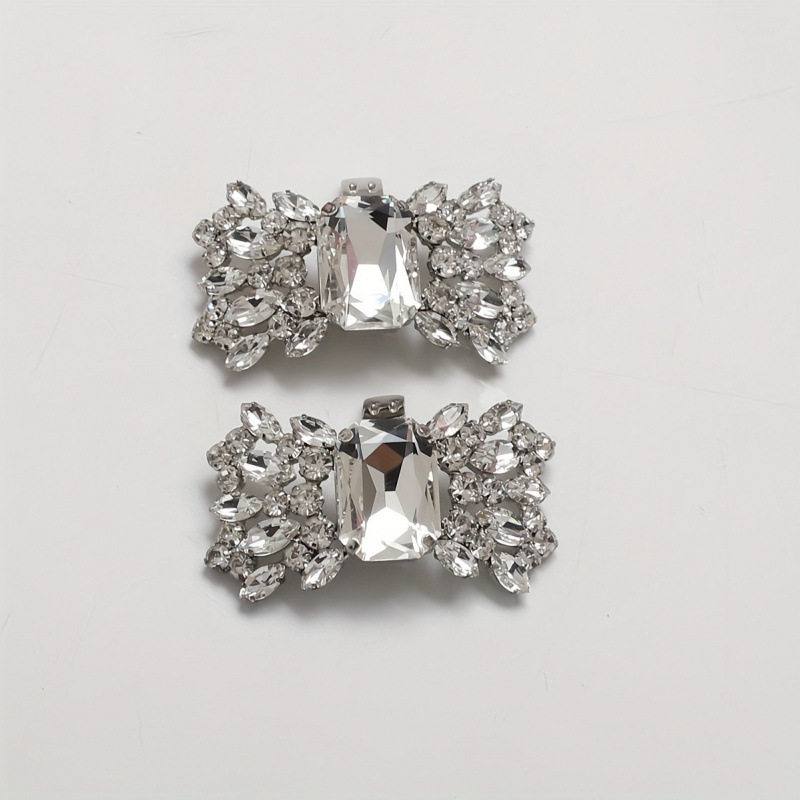 2026 New Cross-Border Dropshipping of 2 Elegant White Rhinestone Detachable Shoe Clips