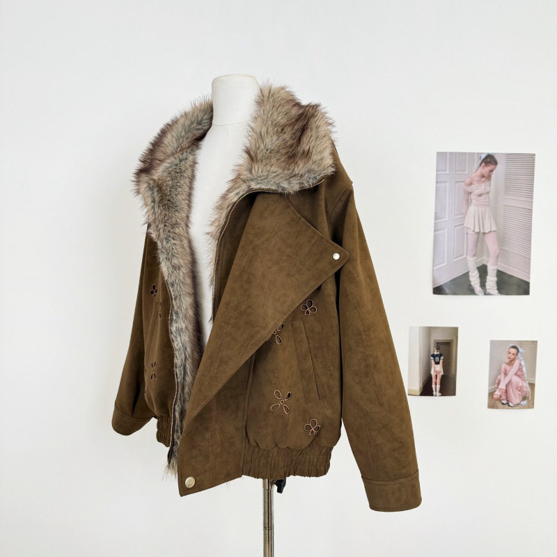 OAKMOO/ Oak and Hazelnut Winter Warm Jacket Women's Fur Collar Thick Short Jacket Lapel Top