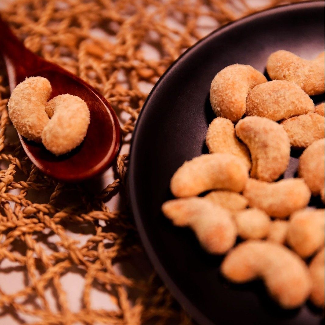 Purple Coat Cashew Kernel Durian Cashew Kernel Honey Butter Cashew Kernel Pack Nuts New Leather Purple Coat Cashew Cashew Cashew