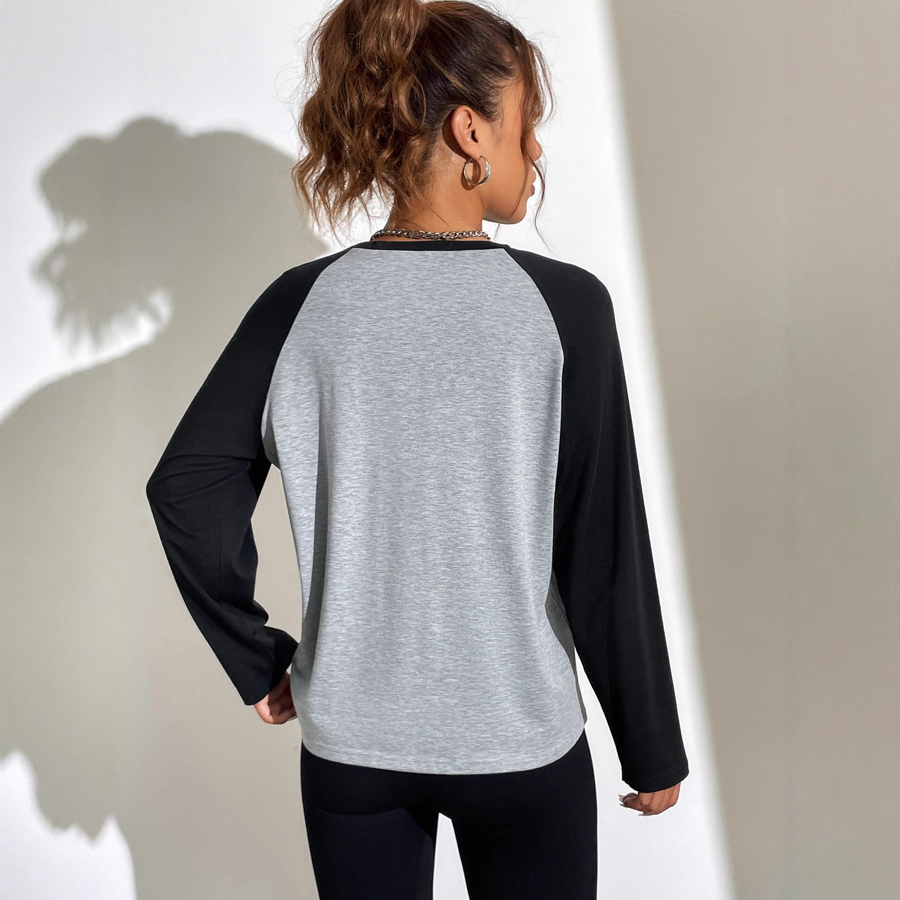 Fashion Womens Long Sleeve Top Round Neck Printed Trendy Design Casual Wear for Everyday Use Wholesale Available