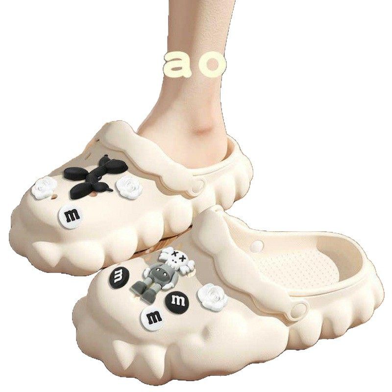 Simple Cloud Hole Shoes for Women's Summer Outer Wear New Anti-Slip Thick-Soled Toe-Cap Sandals and Slippers for Women's Beach