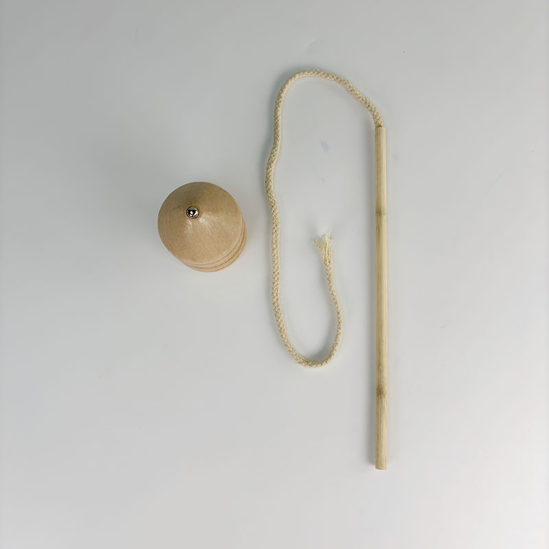 Wooden Spinning Top Nostalgic Toy for Teenagers and Children, Classic Spinning Top with Whip and Stick for Adults, Middle-Aged and Elderly, Wholesale