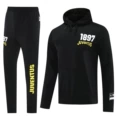 25 juventus black