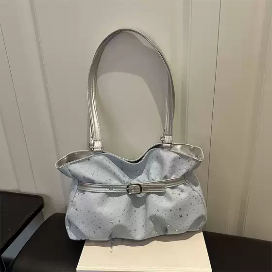 Fashionable Casual Large-Capacity Simple Texture New Style 2026 Fresh Pleated Personalized Trendy Single-Shoulder Tote Bag