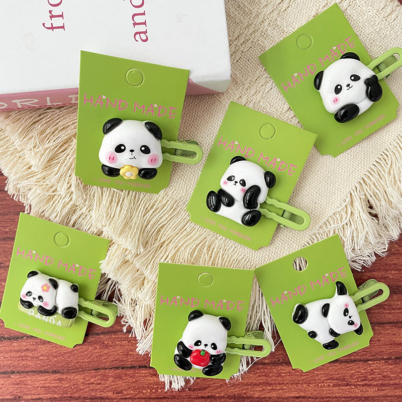 Cute cartoon panda hairpin bangs broken hair clip high-looki...