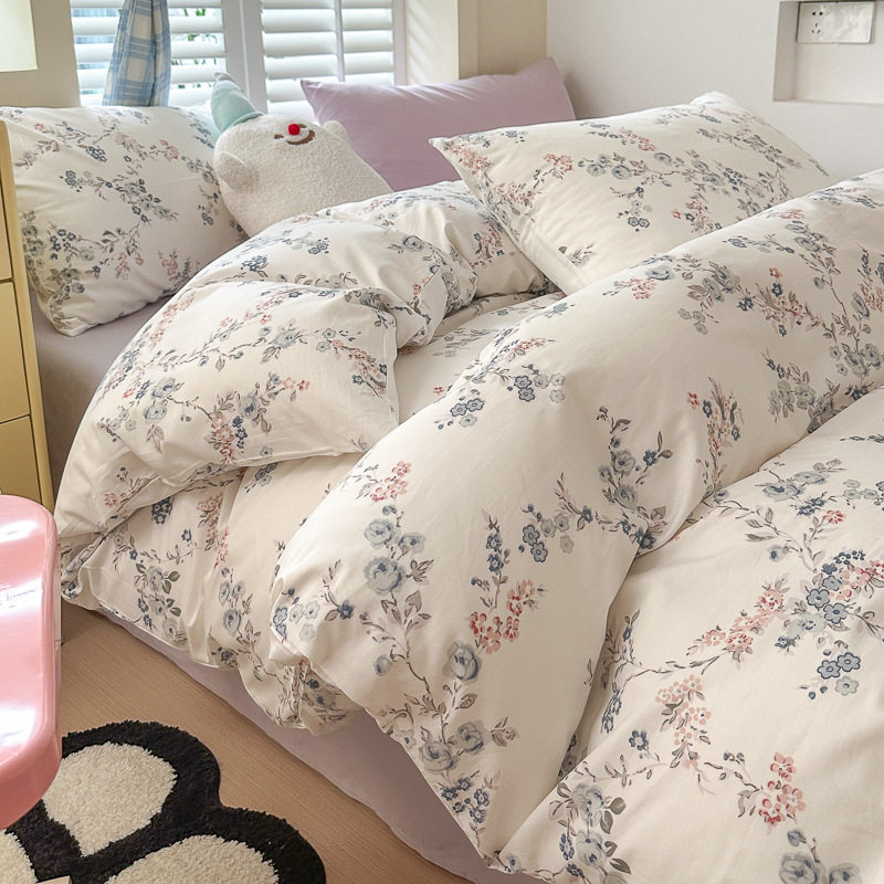 Spring New 60 cotton four-piece set simple small floral cotton bed sheet quilt cover three-piece bedding 4