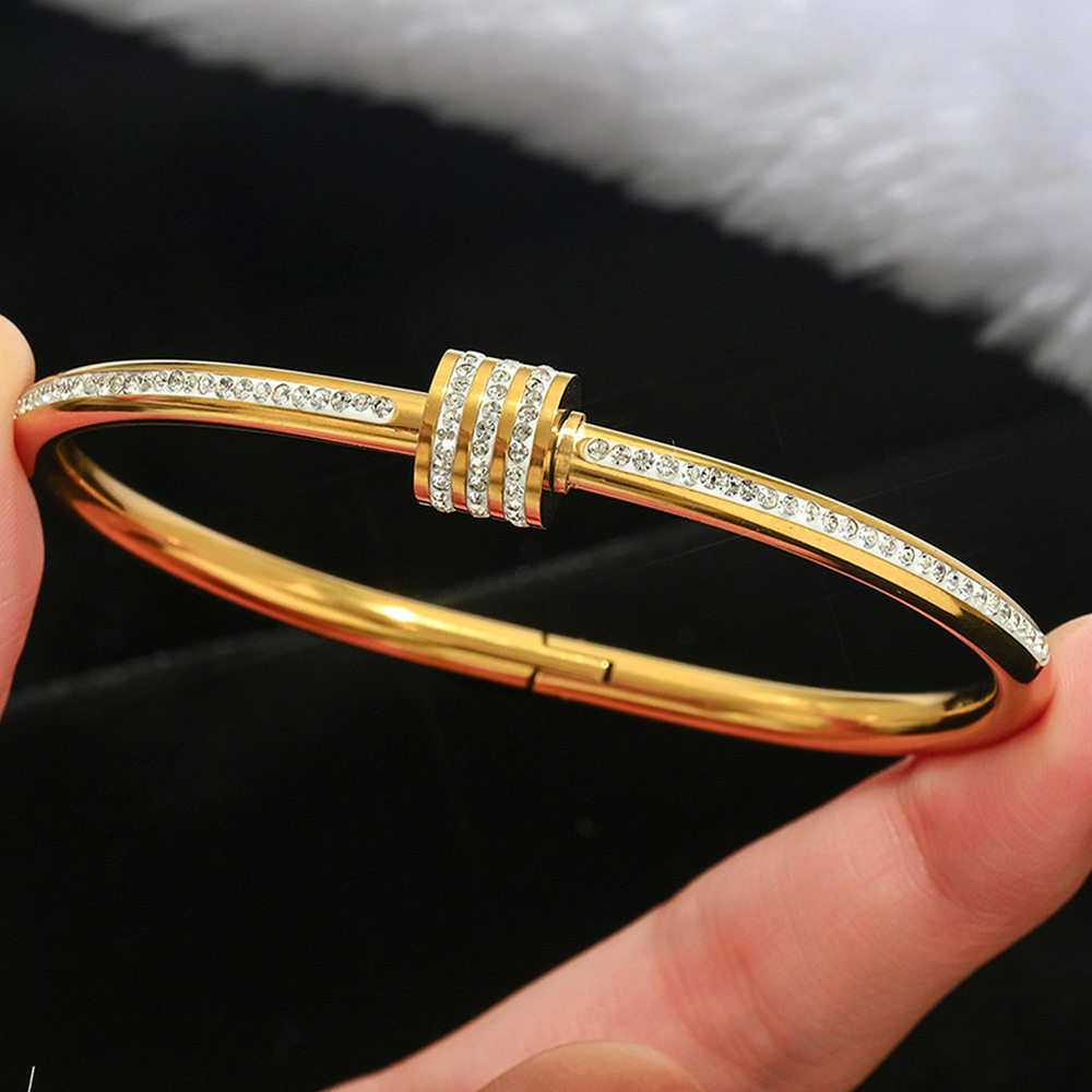 欧美热卖时尚不锈钢金色手镯不易褪色18K不锈钢首饰gold bangles