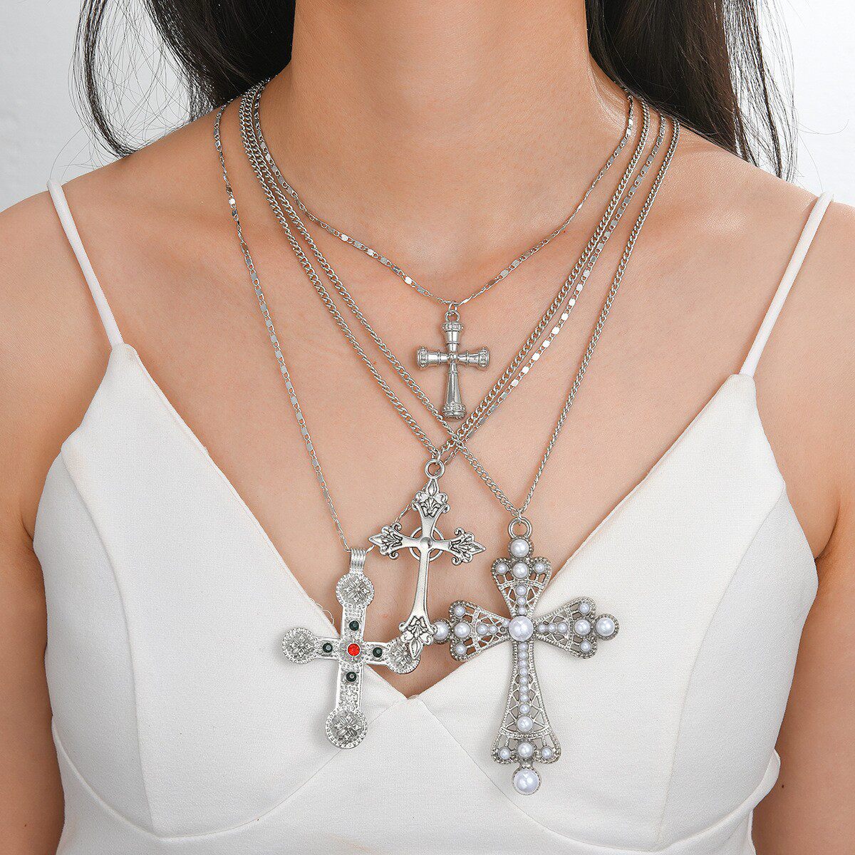 镶嵌彩钻爱心吊坠流苏项链四件套装百搭小众轻奢气质项饰叠戴锁骨