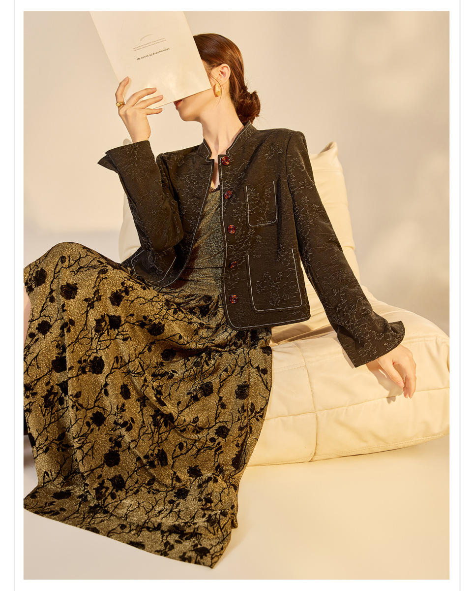 Áo khoác ngắn dệt jacquard họa tiết hoa cổ tròn tay dài phong cách retro — Lan Dạ Hắc (giao hàng 7 ngày)