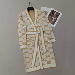 Shenzhen Nanyou Goods ~ High Version g Brand 25 Early Autumn New Long Towel Embroidered Letter Jacquard Knitted Cardigan