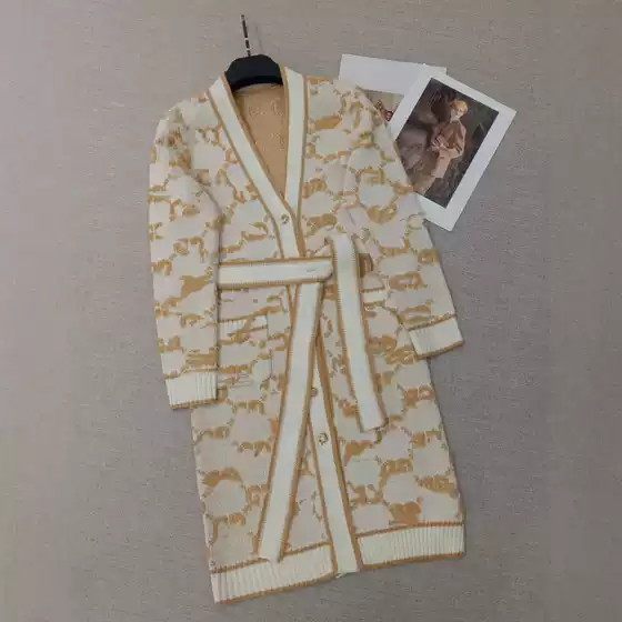 Shenzhen Nanyou Goods ~ High Version g Brand 25 Early Autumn New Long Towel Embroidered Letter Jacquard Knitted Cardigan
