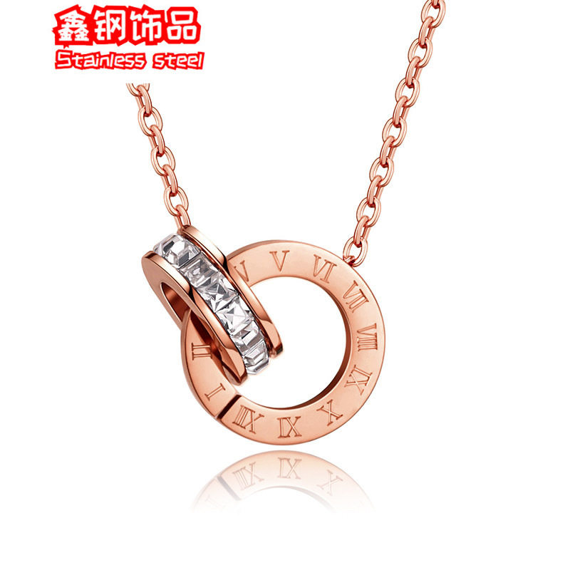 Niche Luxury Design Collarbone Chain, Simple and Versatile Roman Double-Ring Necklace, 18K Rose Gold Titanium Steel Accessory Pendant