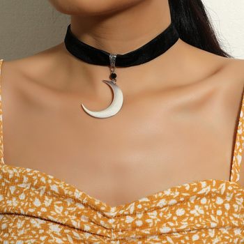 Japanese and Korean Fashion Women's Dark Style Moon Collar Clavicle Chain European and American New Black Nylon Short Choker Necklace